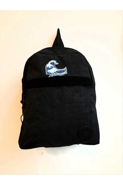 Köstebek Katsushika Hokusai – The Great Wave Medium Backpack