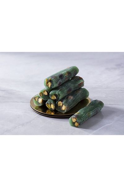 MEŞHUR SAFRANBOLU LOKUMCUSU Apple Flavored Pistachio Finger Delight - 500 Gr
