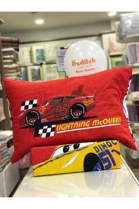 Ozdilek Cars Racing Hero Simsek Mcqueen Tek Kisilik Disney Lisansli Yatak Ortusu Kirmizi 160x230 Fiyati Yorumlari Trendyol