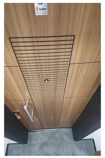 Tezdoor Çelik Kapı Siyah Çelik Kapı Çizgili Düz Model Daire Kapısı, Tırnaklı Sistem Sağ Açılım