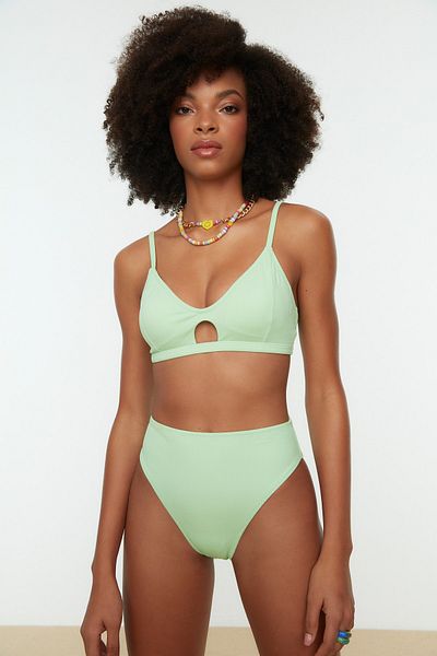 Trendyol Collection Μπικίνι με πράσινο ανάγλυφο TBESS22BA0038