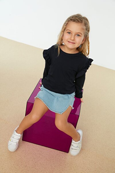 TRENDYOLKIDS Sötétkék-szürke 2 csomagos lány kötött póló zsebekkel és fodrokkal TKDAW22TS0115