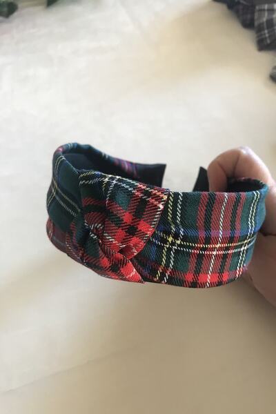 alsaccessories Зелена карирана корона с възли