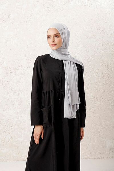 Tachnisa Gray Combed Shawl