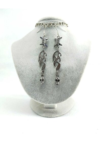 Fugusugu الأسود يبتسم Barbskull لهب القرط