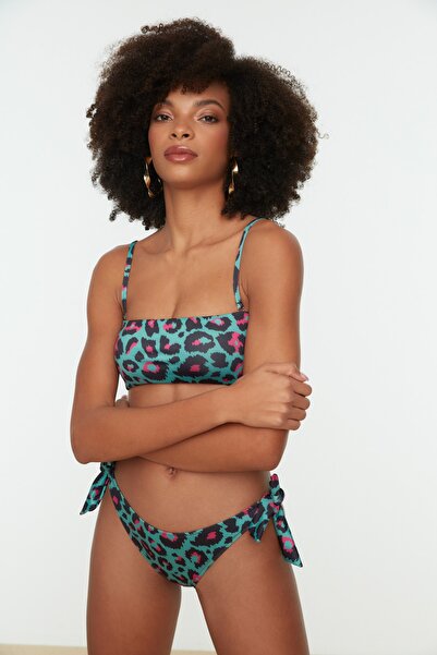 Trendyol Collection Detailní spodní díl bikin s barevným leopardím vzorem TBESS22BA0021