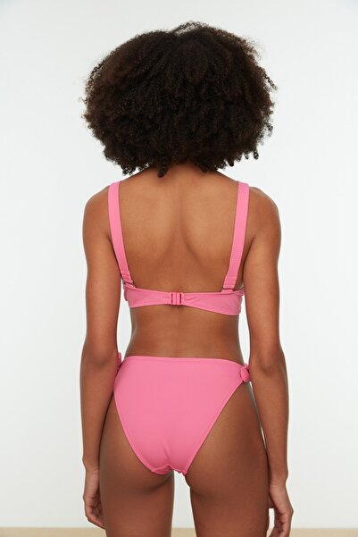 Trendyol Collection Ροζ ανάγλυφη γραβάτα με λεπτομέρειες για μπικίνι TBESS22BA0041