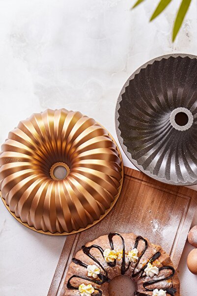 Emsan Griss Hardstone 24 cm Döküm Kek Kalıbı Gold