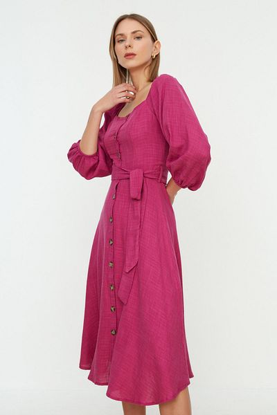 Trendyol Collection Rochie midi cu curea prune, cu guler pătrat, cu aspect de in țesut TWOSS19IE0009