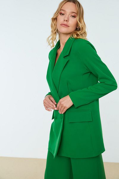 Trendyol Collection Grüne Jacke mit Doppelkragen TPRSS22CE0025