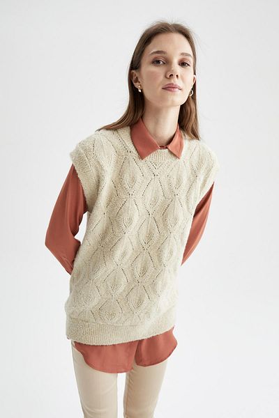 DeFacto Vesta Regular Fit