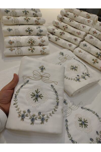 incisecrethome Handcrafted Needle Embroidered, Cigarette and Embroidered Bamboo Head Towel 1 Piece 50*90