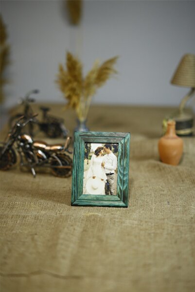 HanemGrup Ahşap 10x15 Cm Tekli Hem Yatay Hem Dikey Fotoğraf Çerçevesi-yeşil