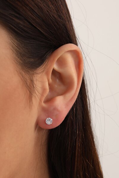 Bilsen Store Kadın 925 Ayar Gümüş 4 Milim Tektaş Küpe