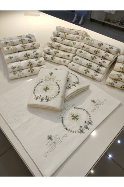 incisecrethome Handcrafted Needle Embroidered, Cigarette and Embroidered Bamboo Head Towel 1 Piece 50*90