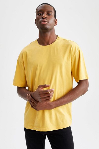 DeFacto Oversize Fit Crew Neck Basic Short Sleeve Cotton Combed T-Shirt