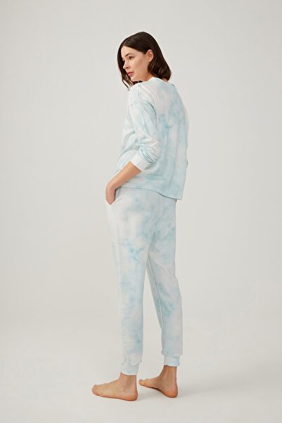 Los Ojos Women's Green Batik Patterned Pajama Set Tie-dye