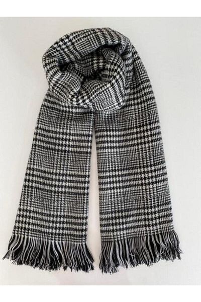 Mathilda Aksesuar Women's Black Plaid Double-Sided Soft Textured Scarf