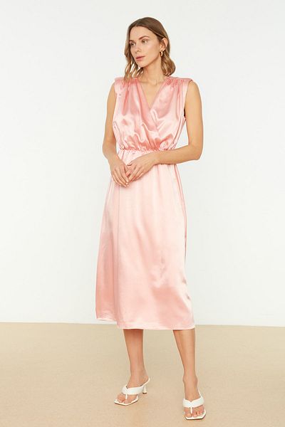 Trendyol Collection Kleid - Rosa - Shift