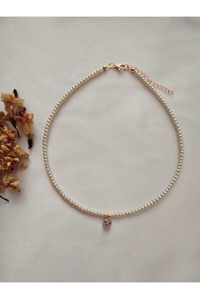 Nuvole Bianche Accessory قلادة من اللؤلؤ الكريمي الأبيض اللامع