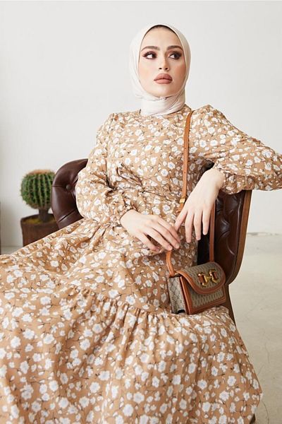 benguen Daisy Patterned 400 Model Dress