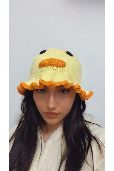 Eyisa Silver Knitted Bucket Crochet Hat for Men and Women - Chick