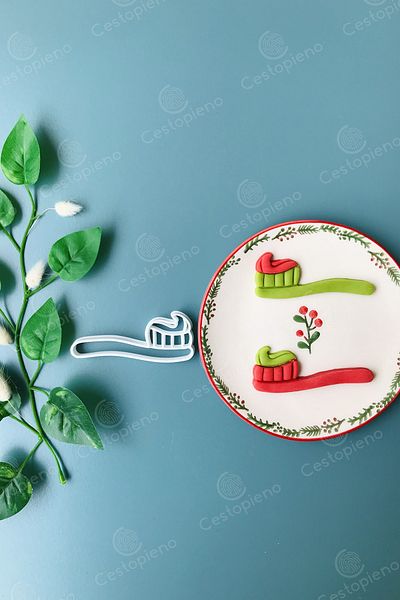 CESTOPİENO Toothbrush Cookie Mold