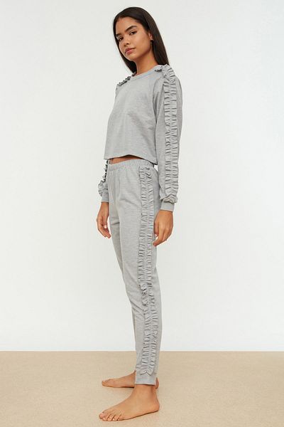 Trendyol Collection Gray Frill Detailed Knitted Pajamas Set THMAW22PT0530