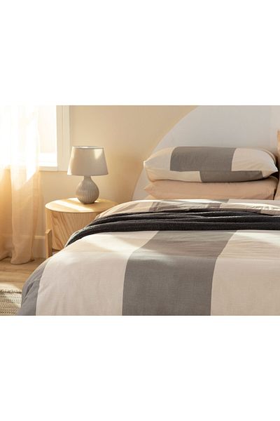 English Home Σετ Παπλωματοθήκης Μπεζ King Size με υφή βαμβακερή καρό - 240x220 cm