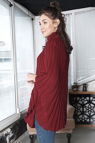 AVORWE Claret Red Knitwear Poncho with Bat Sleeve Detail