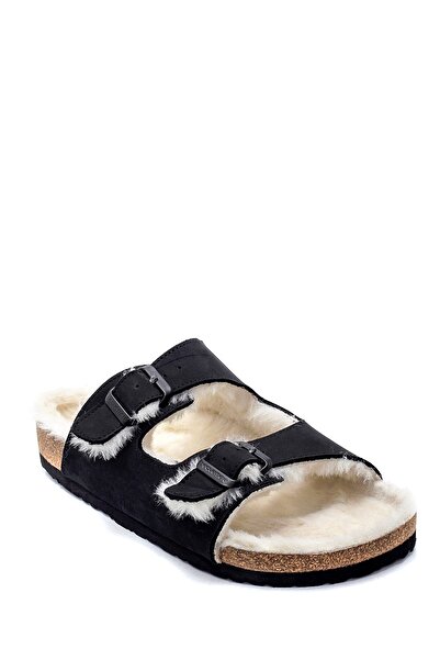 Bequemere شباشب سوداء للجنسين