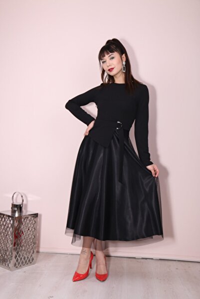 Ekol فستان نسائي أسود بتنورة من التول ومفصل