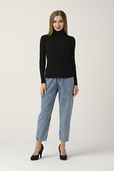Hotfashion Black Turtleneck Pullover with Ribbed Turtleneck