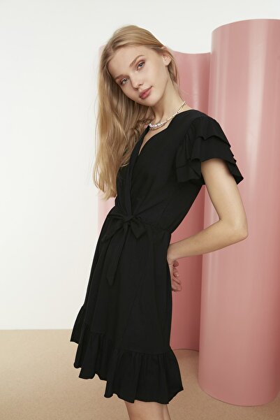 Trendyol Collection Černé 100% bavlna s volánky s volánkem Detailní dvouřadé mini pletené šaty TWOSS21EL1738