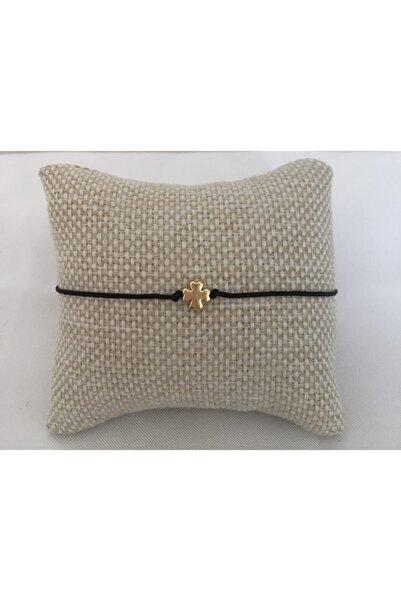 bygüneşaccessories Altın Kaplama Yonca Detaylı Siyah Ip Şans Bilekliği