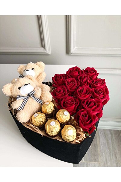 Ferrero Rocher Kadife Güllü Hediye Kutusu