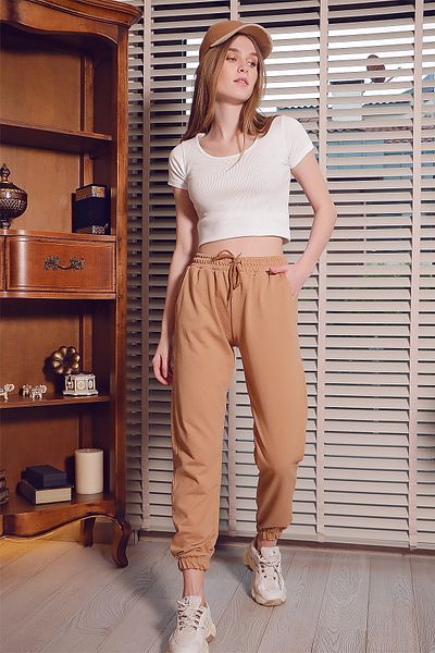 Trend Alaçatı Stili Γυναικείο μπισκότο Basic Φούτερ με λάστιχο μέσης και πόδι ALC-X5902