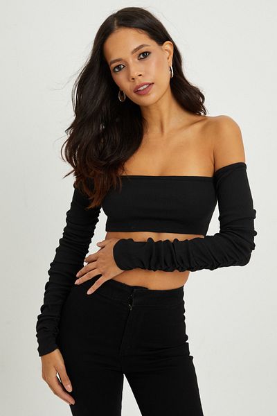 Cool & Sexy Damska czarna bluzka z marszczonymi rękawami B213