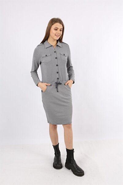 Banadamoda Lacivert Desenli Kısa Kollu Düğmeli Cep Detaylı Elbise