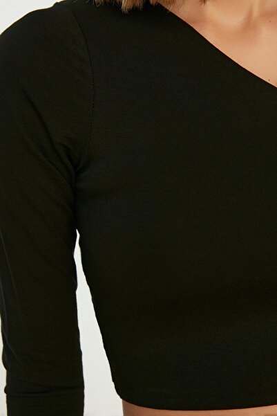 Trendyol Collection Černá elastická pletená halenka na jedno rameno TWOSS21BZ0447