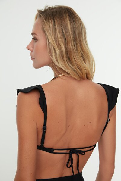 Trendyol Collection Μπικίνι Μαύρο Τρίγωνο βολάν TBESS22BU0023