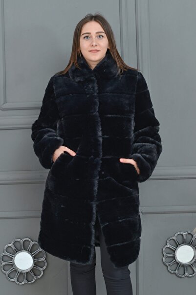 Tuhanakürk Kadın Siyah Peluş Palto