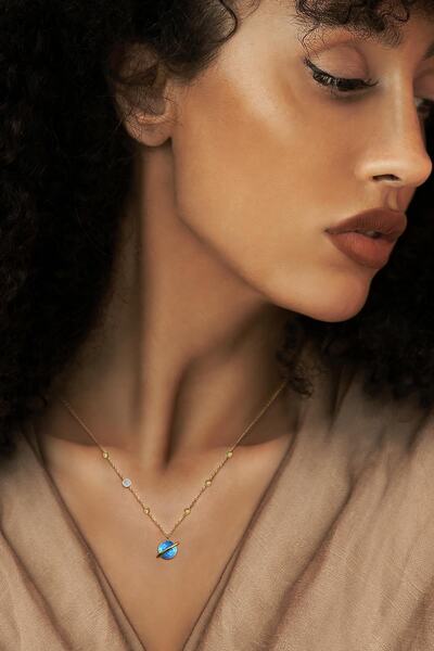 Demas Gold Pırlanta 14 Ayar Altın Dorikalı Avustralya Mavi Opal Gezegen Kolye