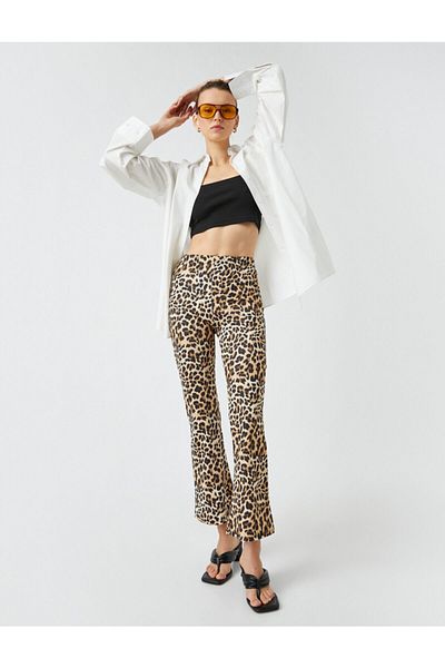 Koton Hose mit Leopardenmuster und weitem Bein und hoher Taille