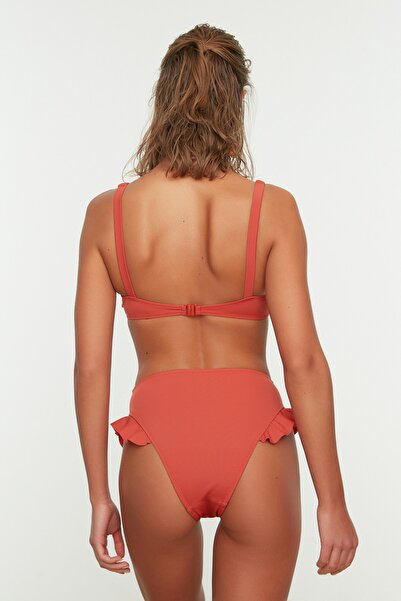 Trendyol Collection Κανέλα βολάν με λεπτομέρεια ψηλόμεσο μπικίνι TBESS22BA0029