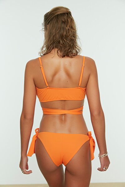 Trendyol Collection Πορτοκαλί δεμένο μπικίνι κάτω