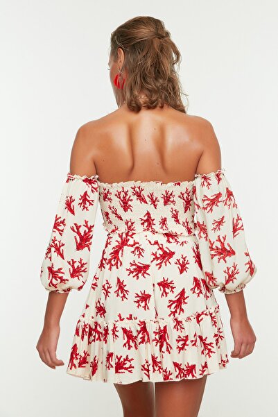 Trendyol Collection Set de fuste bluză cu mâneci cu balon țesute subacvatice TBESS21AU0539