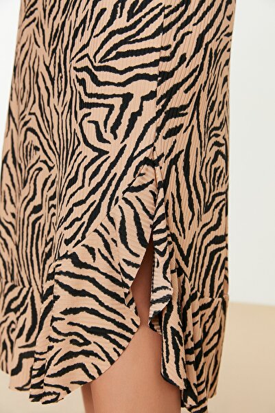 Trendyol Collection Camel Animal nyomott magas derekú Midi sztreccs kötött szoknya Részletekkel és Flounceval TWOSS21ET0029