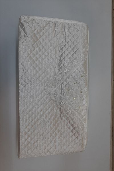 Çalışkan Çeyiz Evi Σατέν Πουλόβερ με Πέρλες Καπιτονέ Προίκα Πουλόβερ Πουλόβερ 48x31x24cm