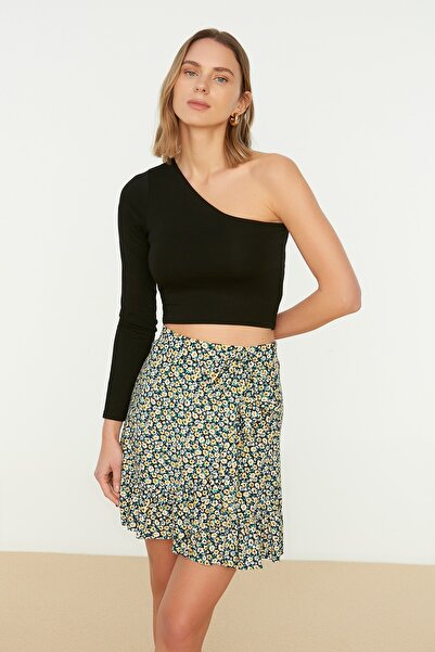 Trendyol Collection Černá elastická pletená halenka na jedno rameno TWOSS21BZ0447